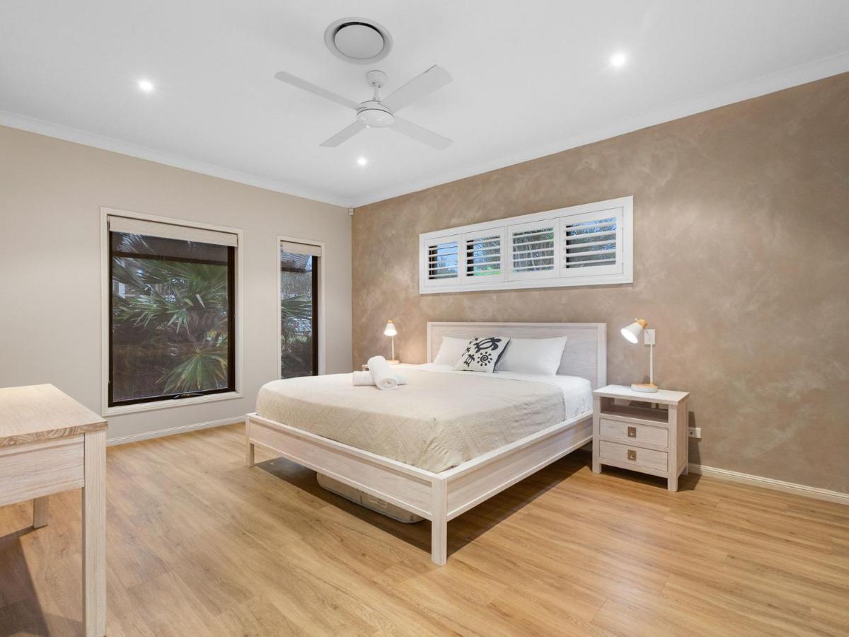 Black Rock Beach House With Pool Потсвил Екстериор снимка
