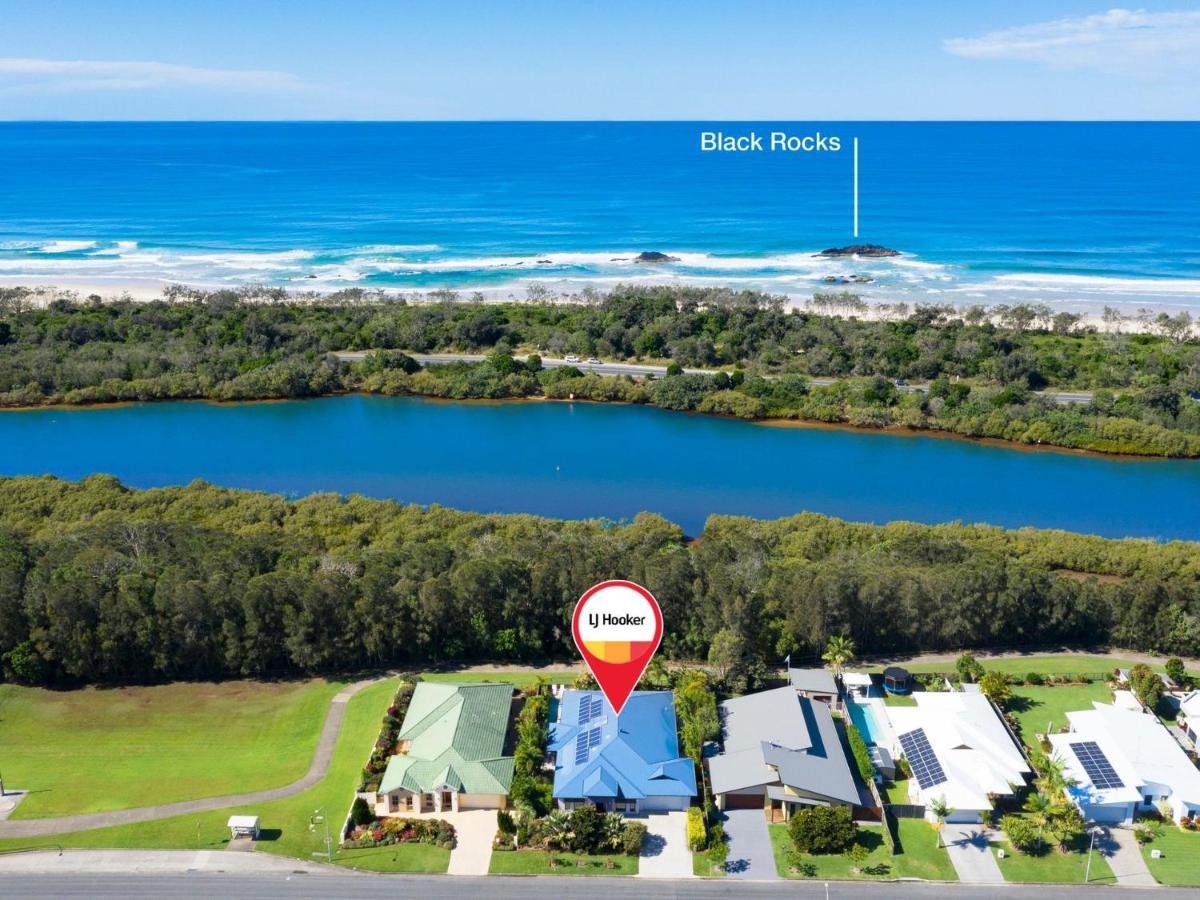 Black Rock Beach House With Pool Потсвил Екстериор снимка