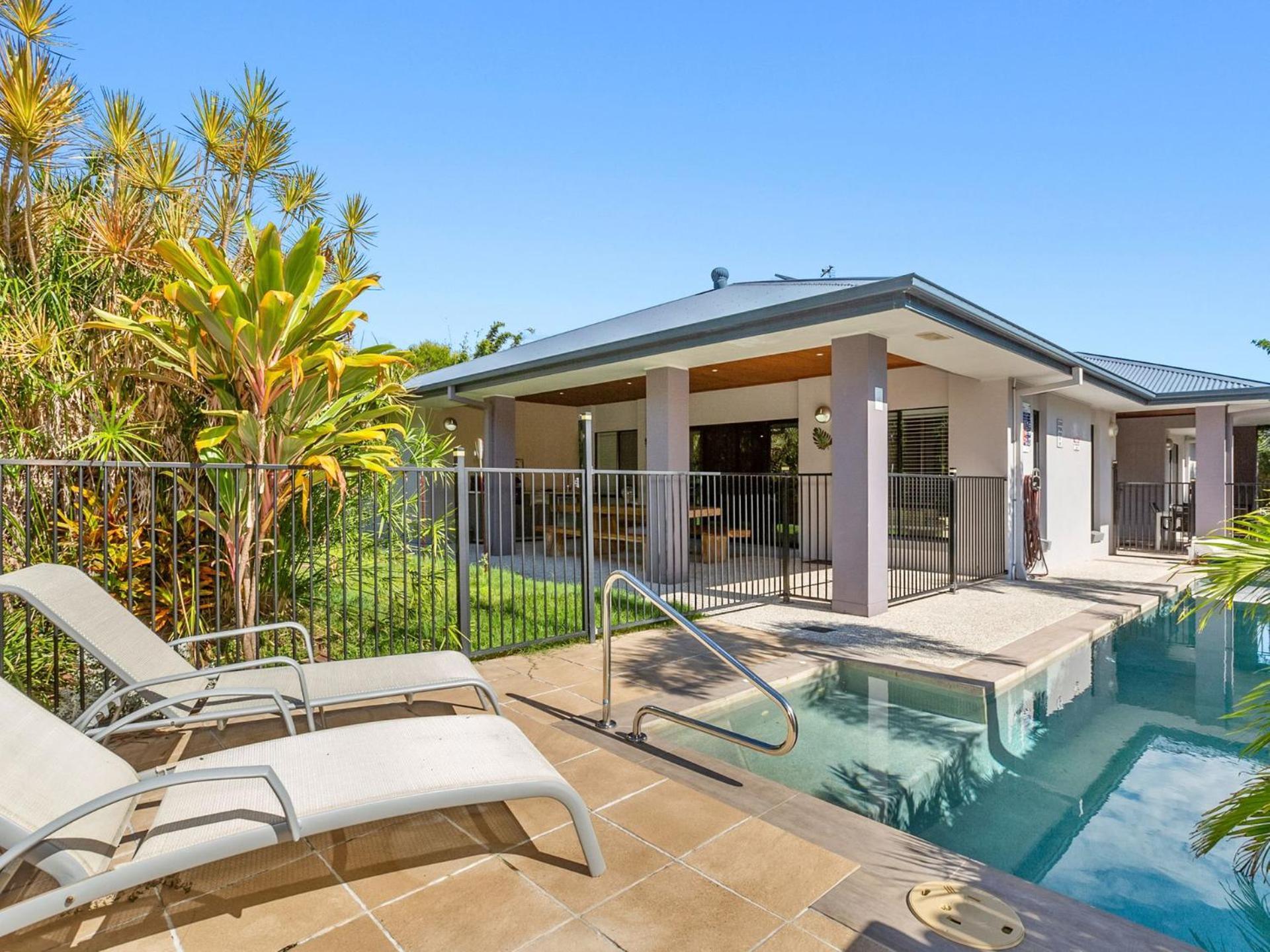 Black Rock Beach House With Pool Потсвил Екстериор снимка