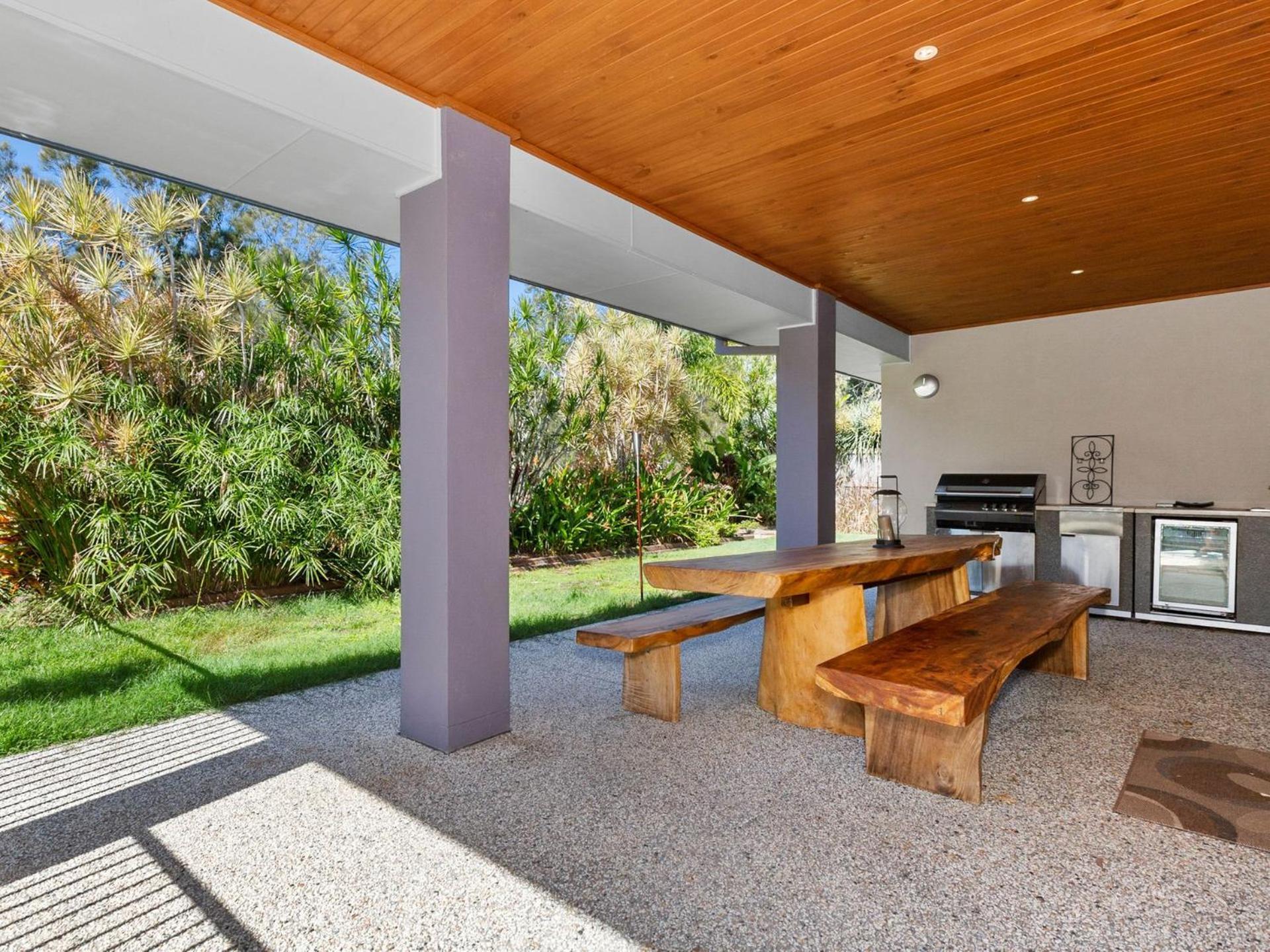 Black Rock Beach House With Pool Потсвил Екстериор снимка